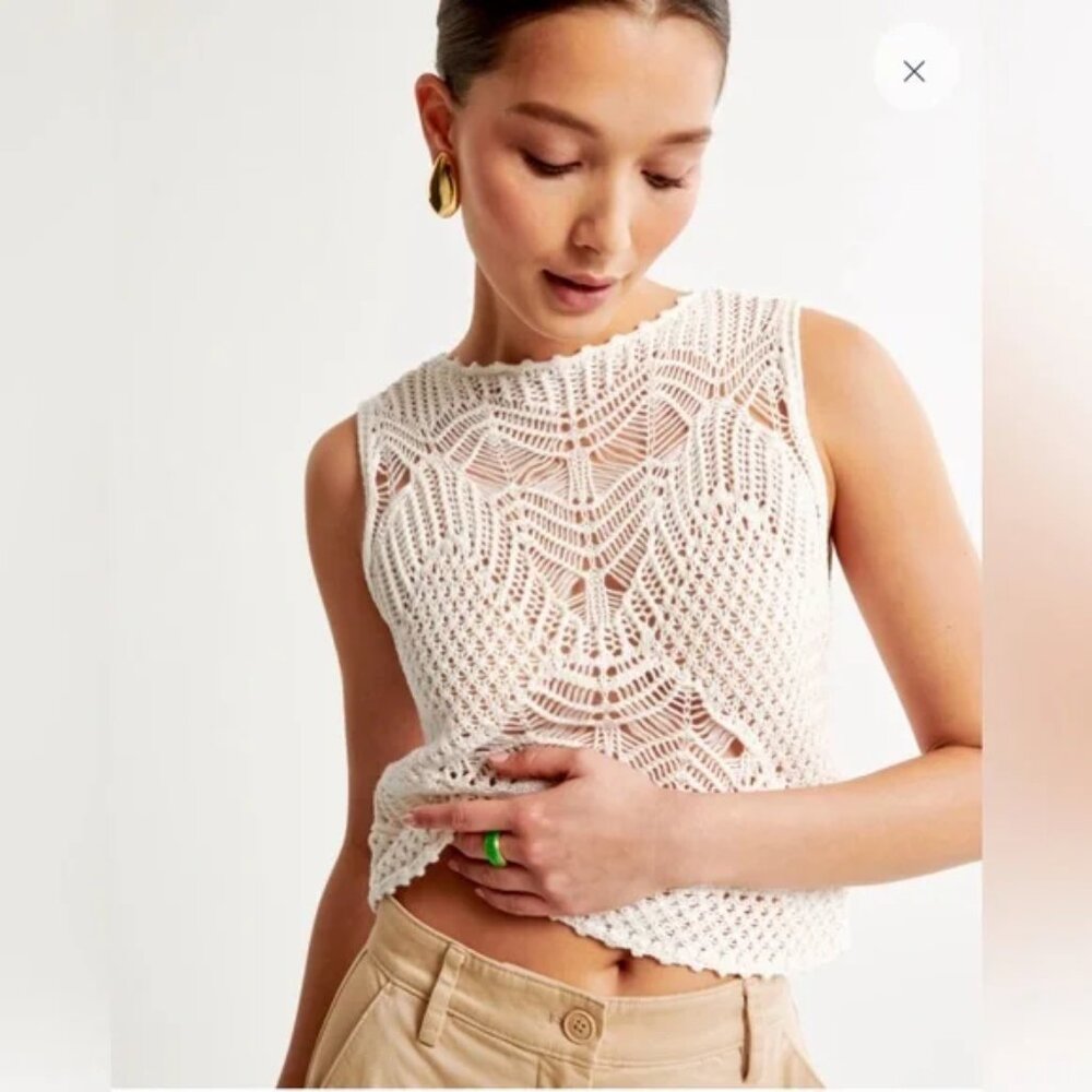 Abercrombie Macrame Cotton Crochet Tank in Ivory White - XS